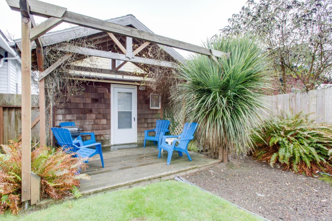 The Sunfish Villa Seaside Exterior photo