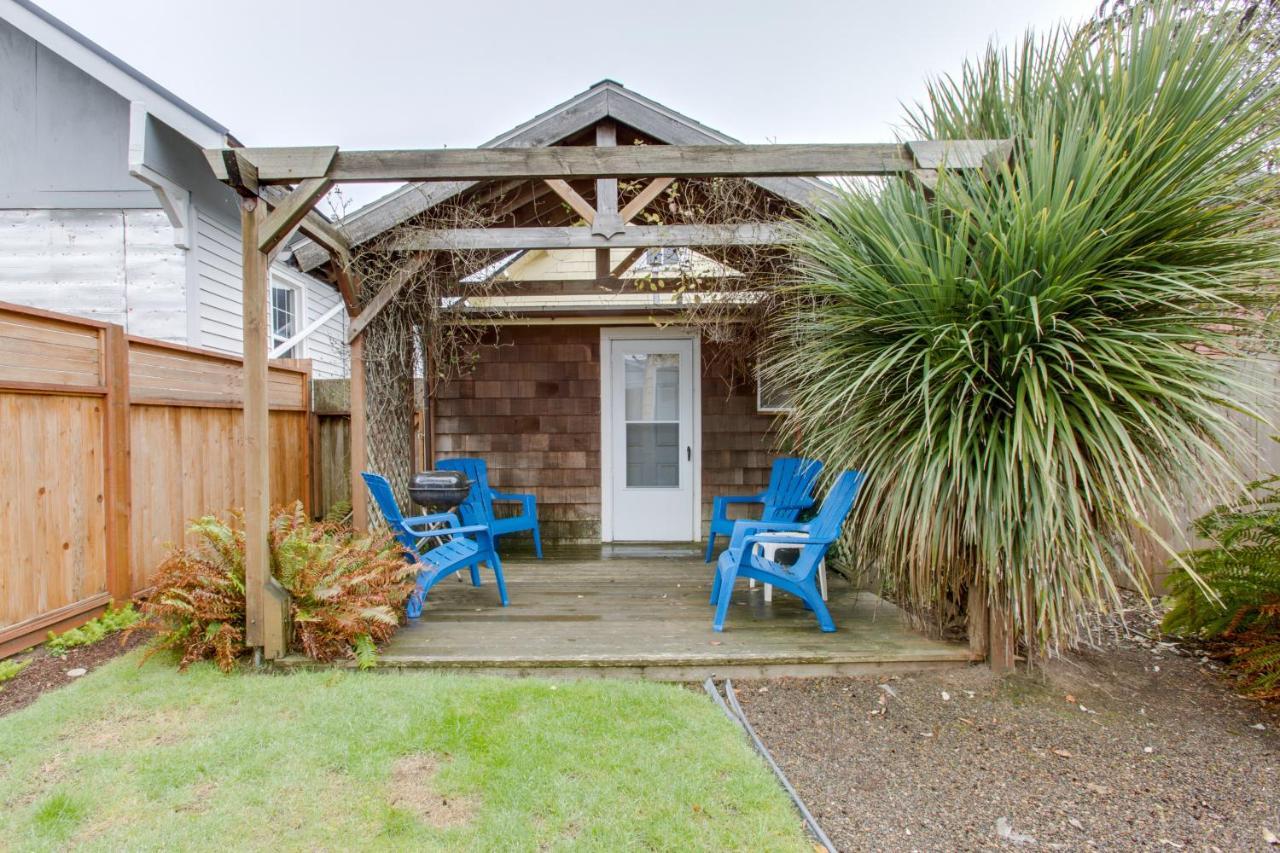 The Sunfish Villa Seaside Exterior photo